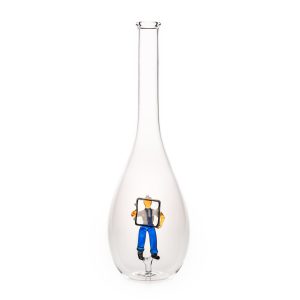 Díszpalack csepp alakú üveg Ablakszerelő figurával 0.5L